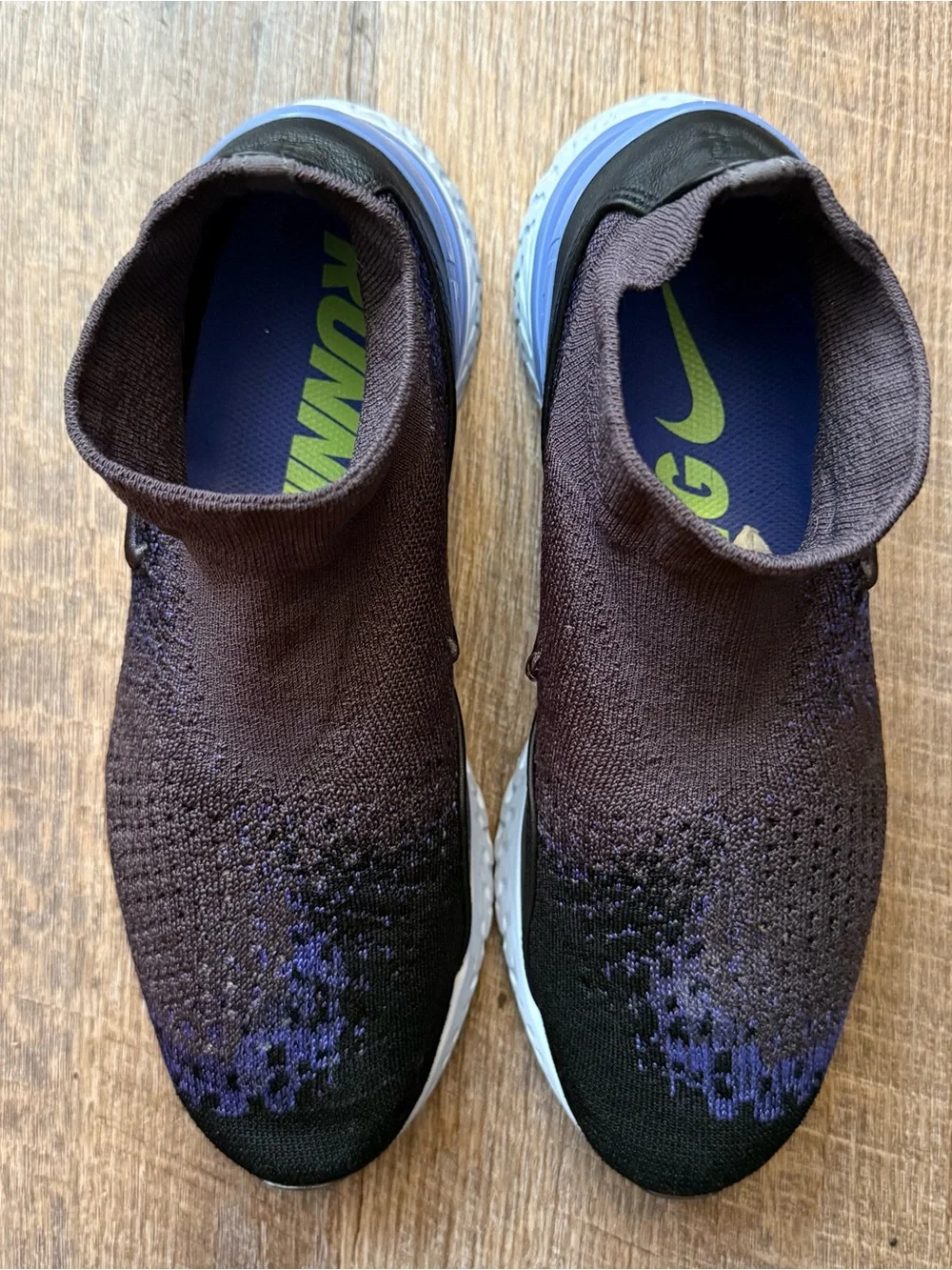 Nike Rise React Flyknit Thunder Grey